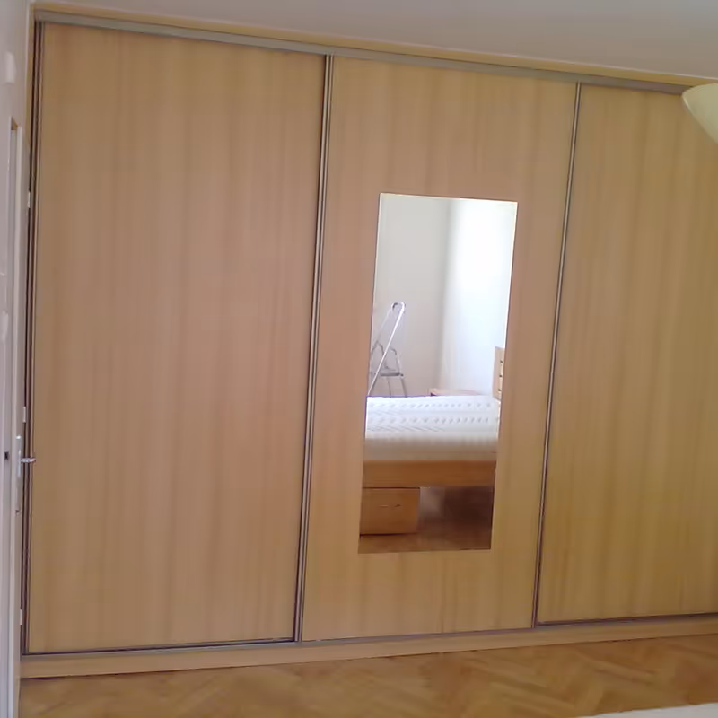 Realizace Sonawood - Vestavěné skříně